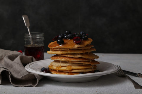 GRØNのパンケーキミックスを使ったレシピ -ベーシックなビーガン & グルテンフリーパンケーキ